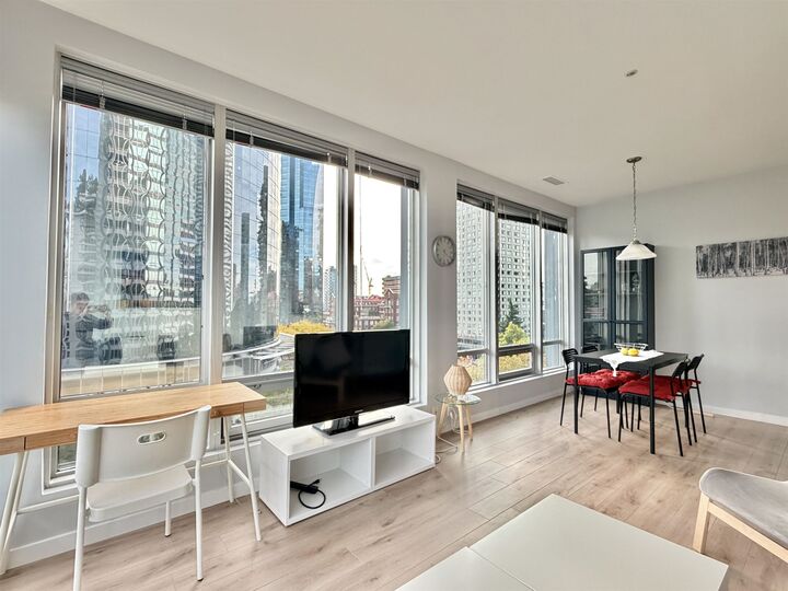 Property Photo:  989 Nelson Street 501  BC V6Z 2S1 