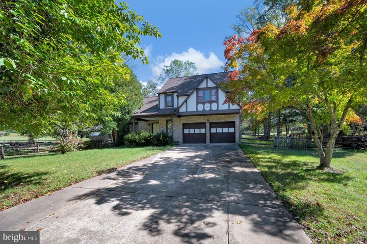 Property Photo:  215 Commander Cv  VA 22554 