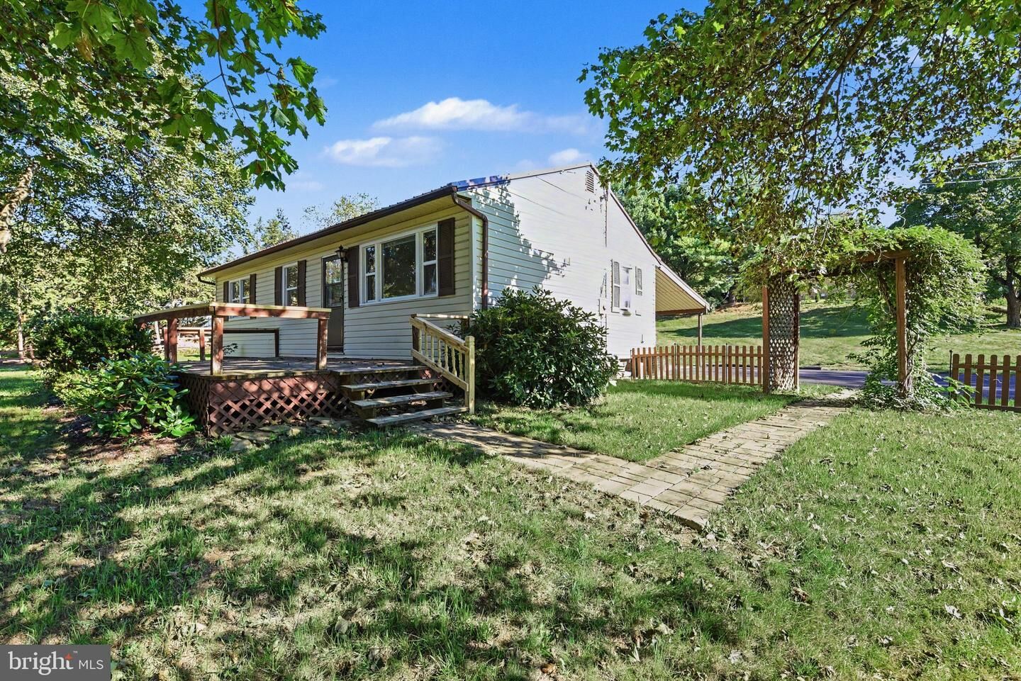 Property Photo:  10 Stine Avenue  PA 17013 