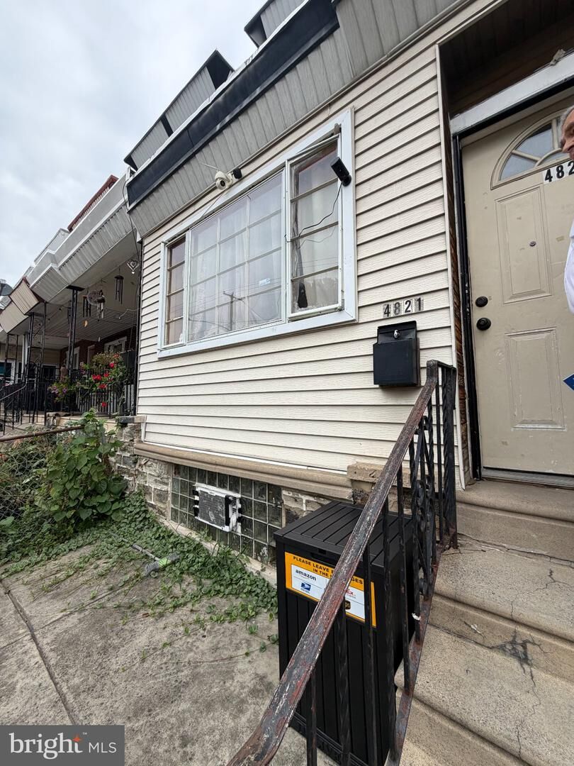 Property Photo: 4821 D Street PA 19120