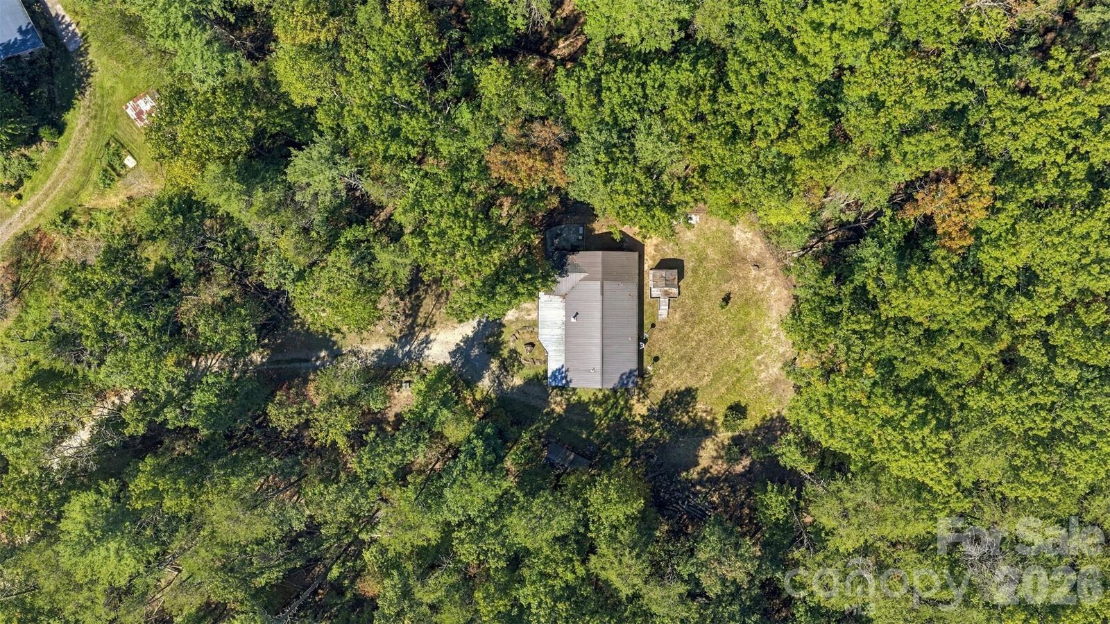 Property Photo: 1924 Windy Hill Place NC 28645
