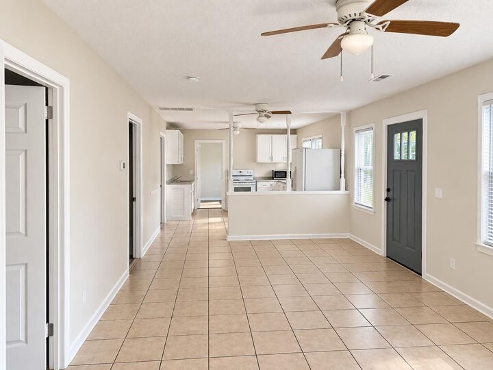 Property Photo:  107 Keenan Avenue  SC 29445 