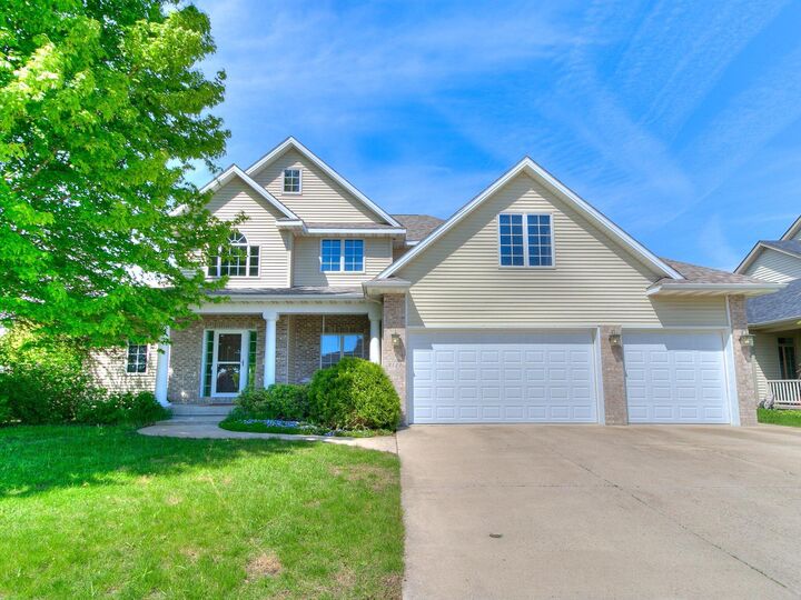 Property Photo: 3120 Roxboro Drive IA 50010