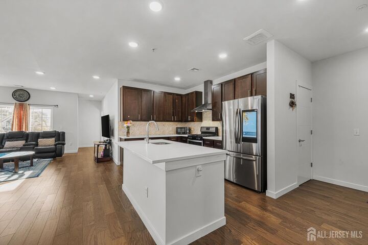 Property Photo:  724 Lorhan Drive  NJ 08854 