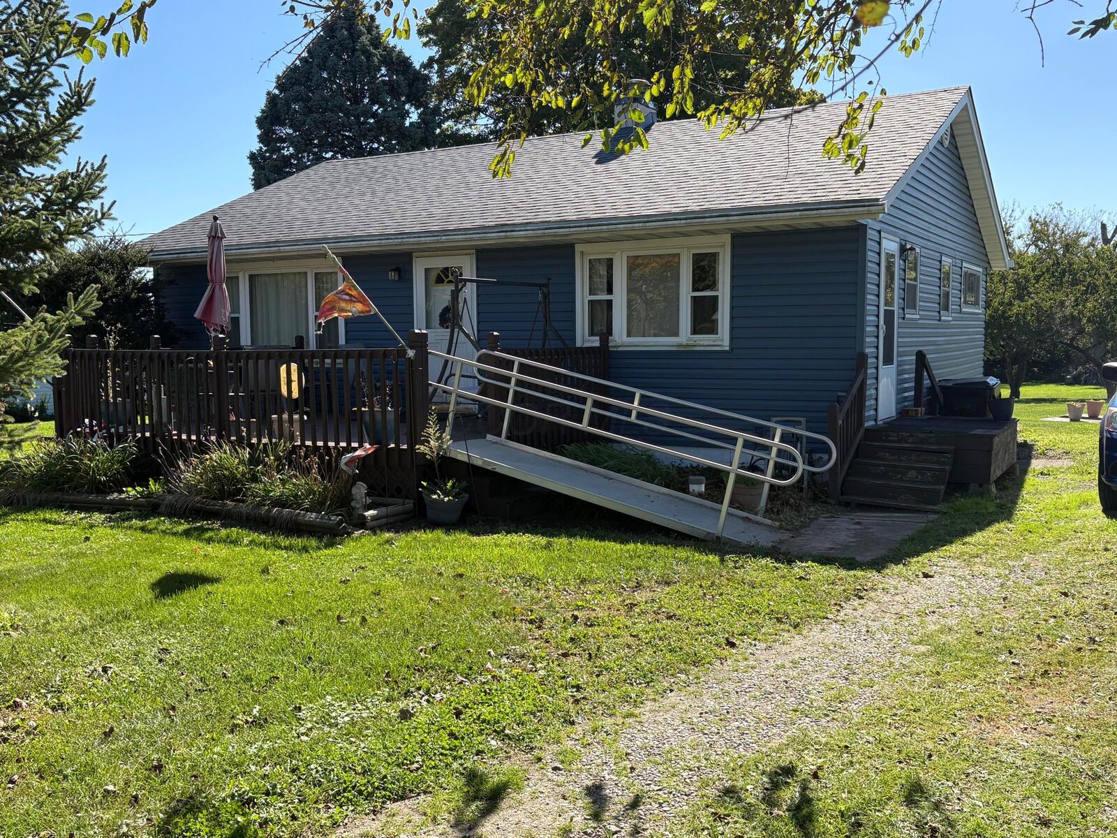 Property Photo:  2141 US-42  OH 43140 