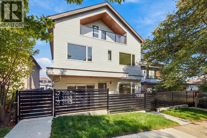 Property Photo:  3185 Graveley Street 1  BC V5K 3K7 