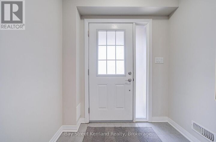 Property Photo:  7 Sportsman Hill Street  ON N2P 2N7 