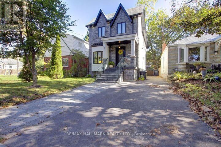 Property Photo:  281 Warden Avenue  ON M1N 2Z9 