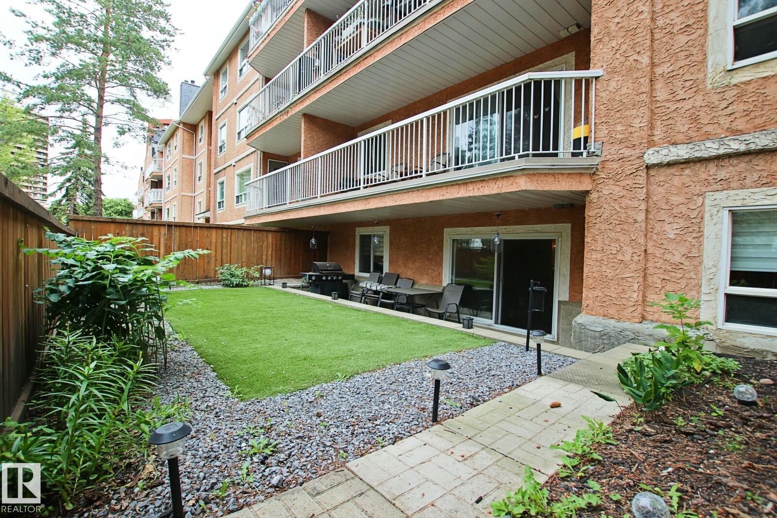 Property Photo:  9010 106 Avenue NW 109  AB T5H 4K3 