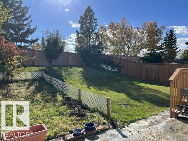 Property Photo:  11945 138 Avenue NW  AB T5X 4K1 