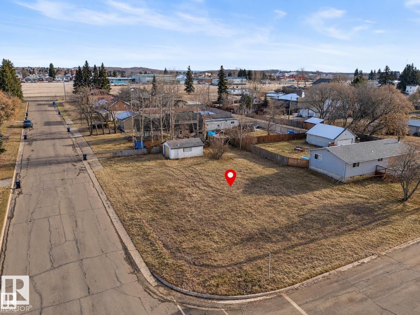 Property Photo:  5107 58 Street  AB T9M 1S3 