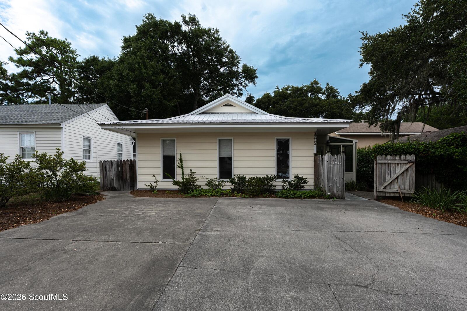Property Photo:  11932 Old Demere Road Road  GA 31522 
