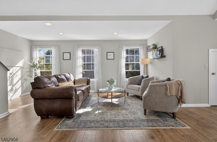 Property Photo: 8 Oak Knoll Lane NJ 07921