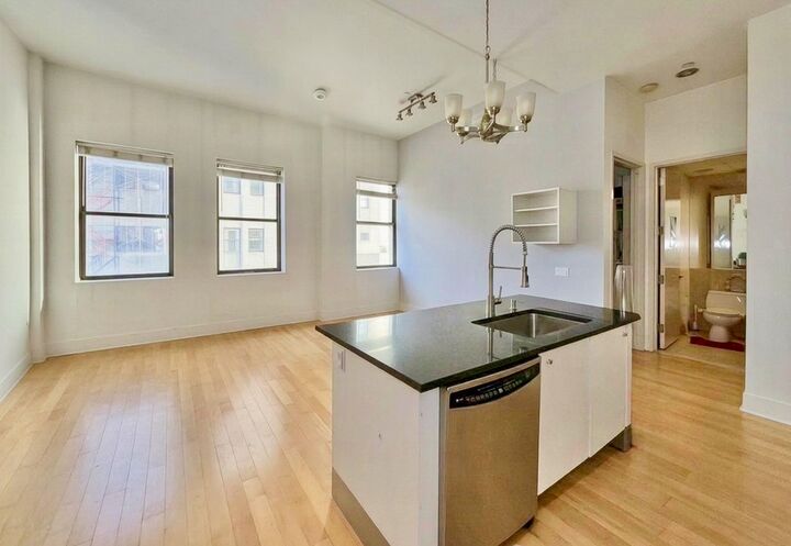 Property Photo: 4 Beacon Way 324 NJ 07302