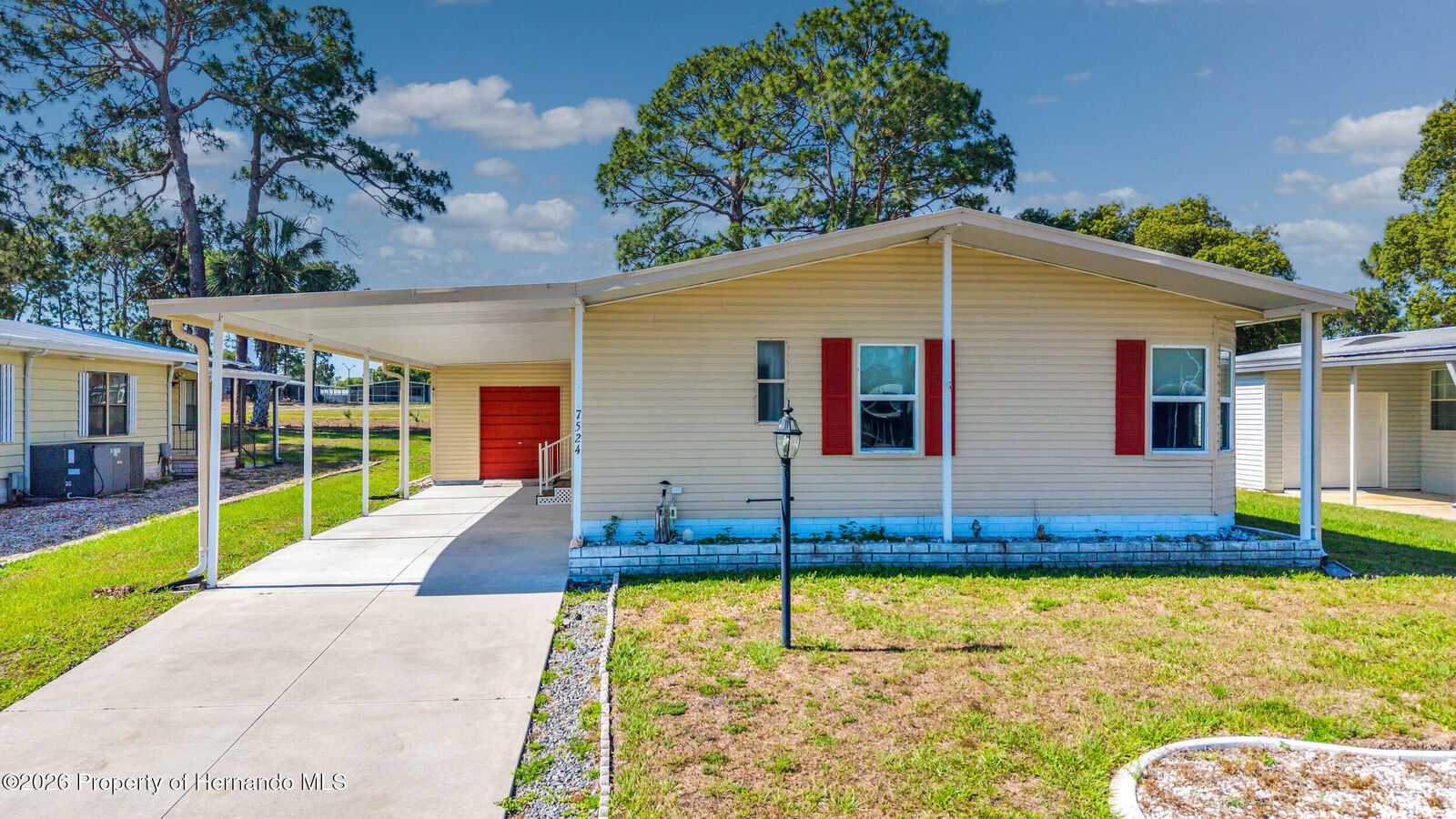 Property Photo: 7524 Dinsmore Street FL 34613