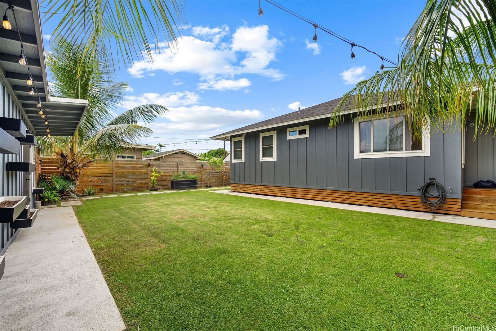Property Photo:  427 Kawainui Street B  HI 96734 