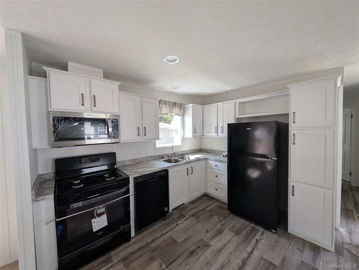 Property Photo: 60 Peebles Lane NY 12722