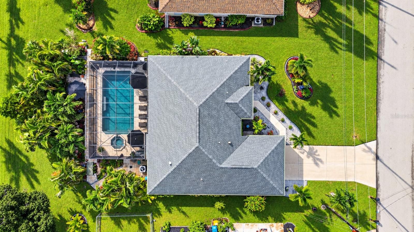 Property Photo: 2276 Oberon Lane FL 33983