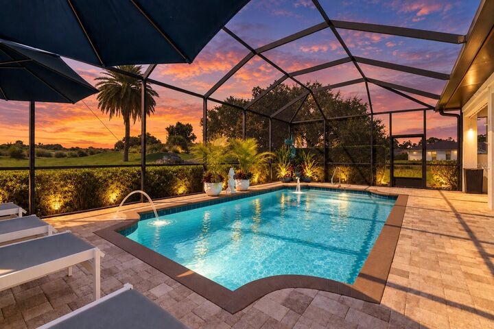 Property Photo:  189 Aspen Way  FL 32137 