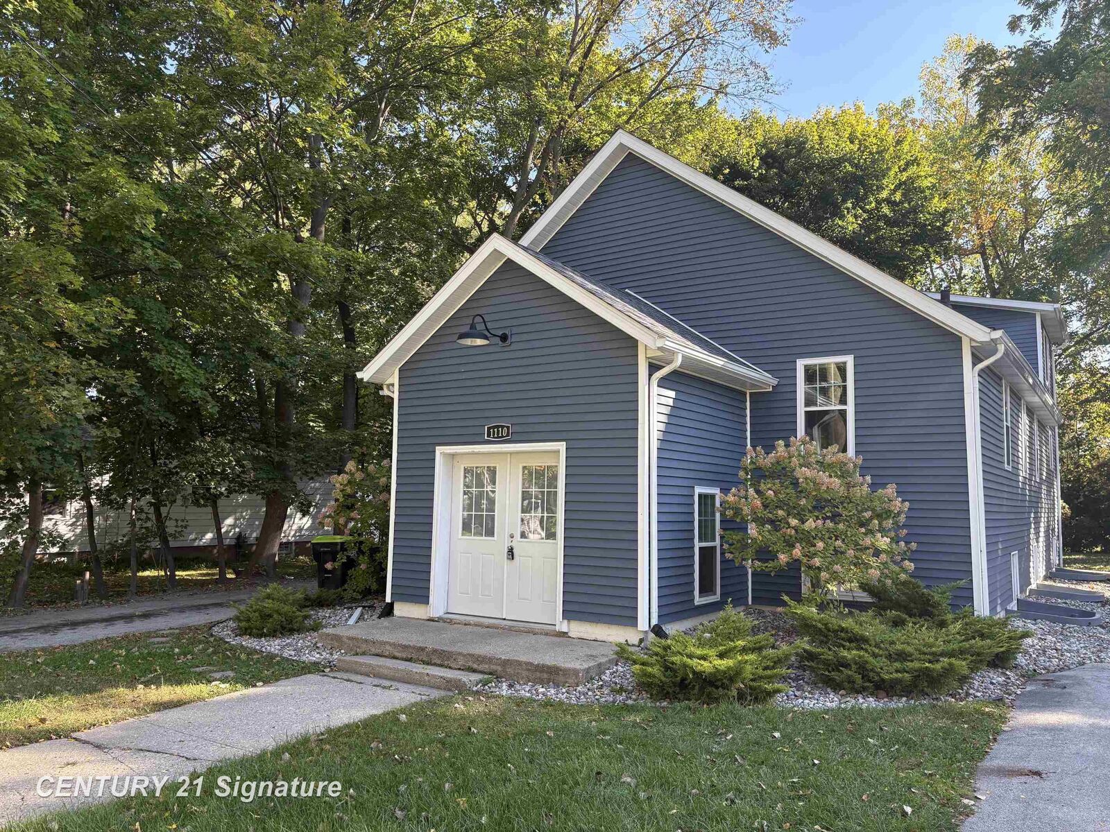 Property Photo: 1110 Jerome Street MI 48640
