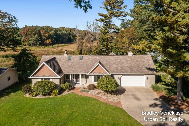 Property Photo: 14303 Garfield Road MI 49456