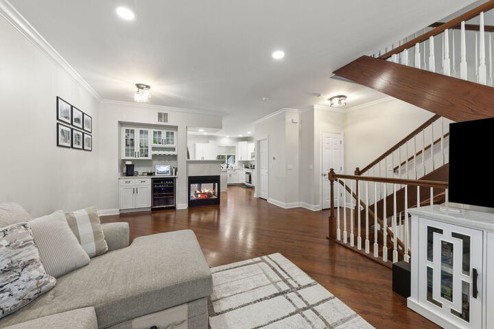 Property Photo:  808 Shandrew Drive 808  IL 60540 