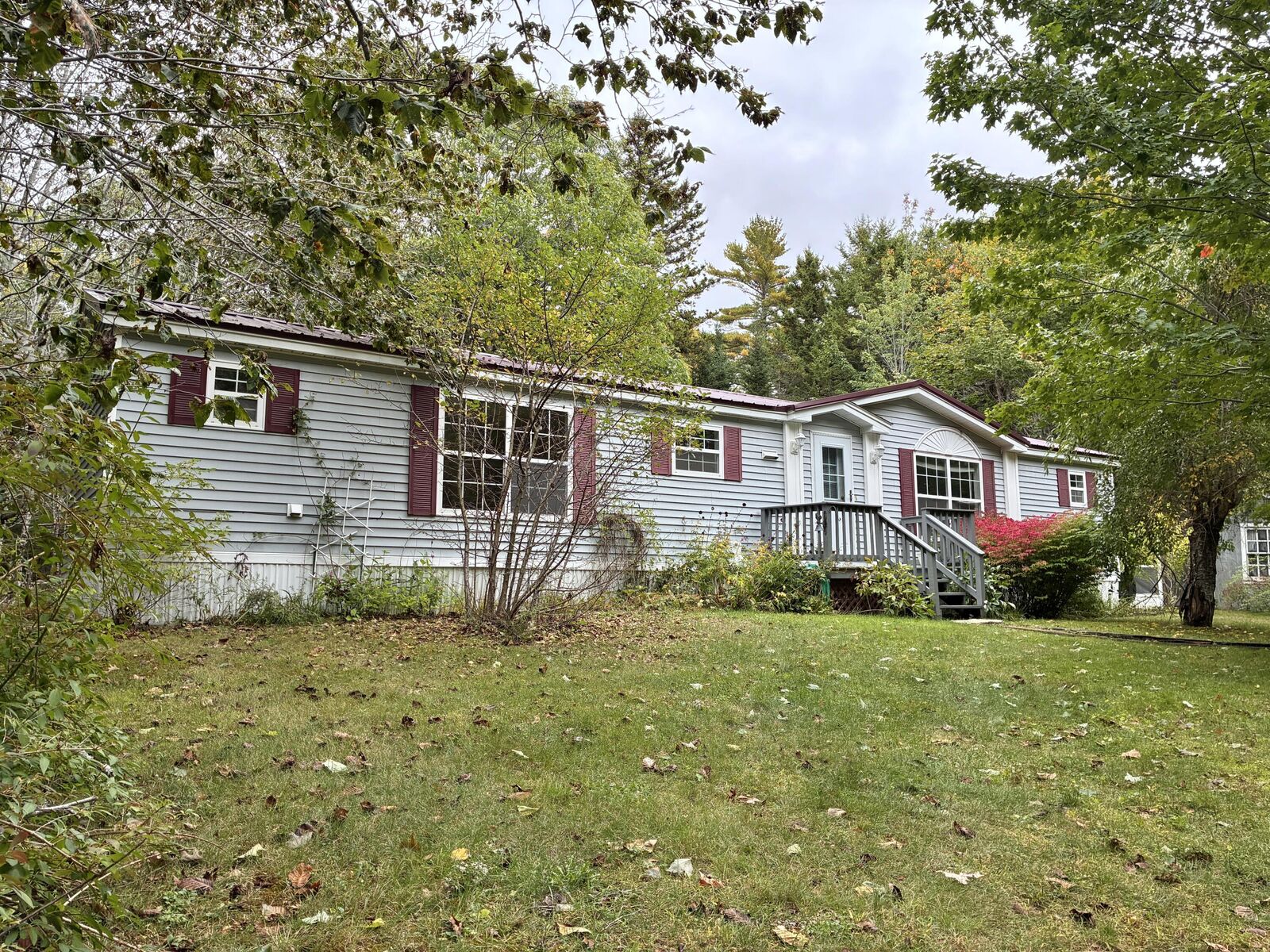 Property Photo: 20 Clawfoot Lane ME 04673