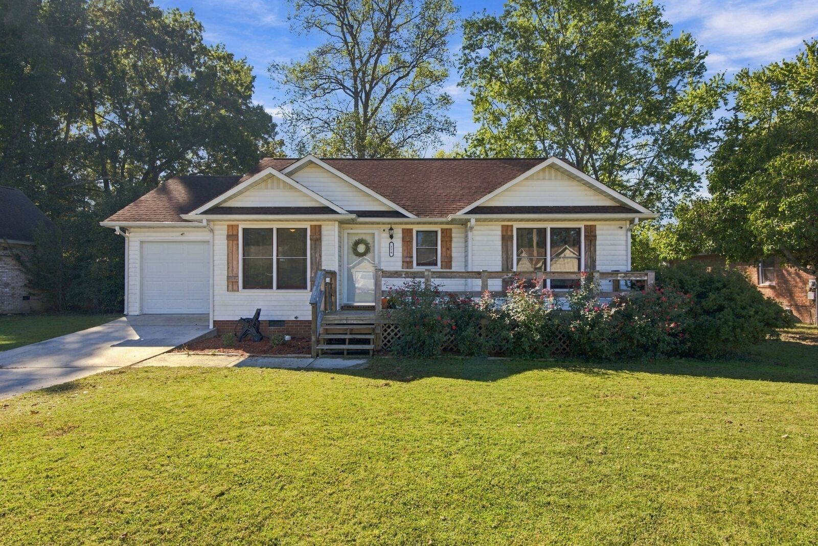 Property Photo:  114 Bradbury Ct  TN 37388 