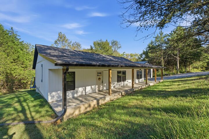 Property Photo:  9 Boston Ln  TN 37030 