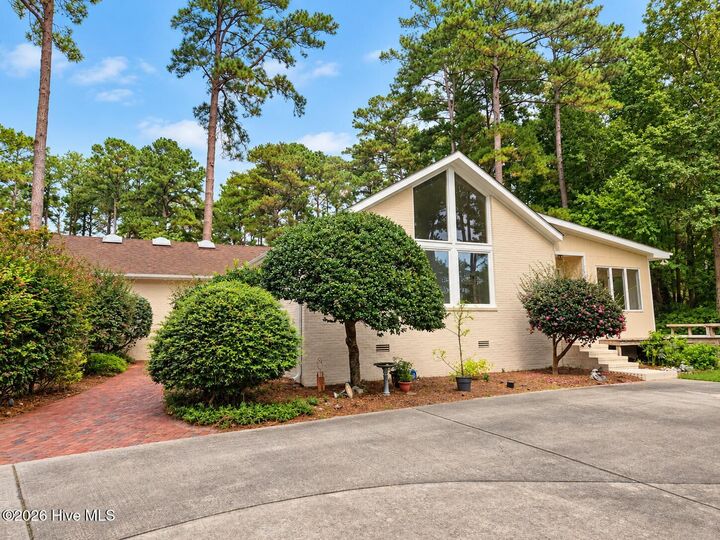 Property Photo: 4503 W Fairway Drive NC 28562