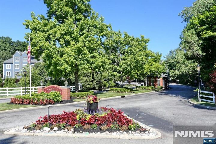 Property Photo:  876 Somerset Court  NJ 07446 