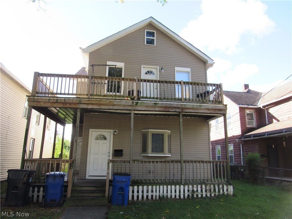 Property Photo:  4511 Fenwick Avenue  OH 44102 