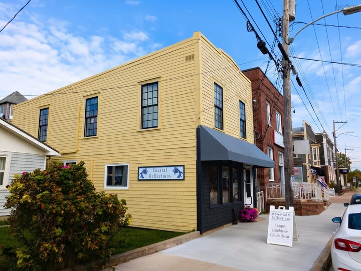 Property Photo:  223 St George Street  NS B0S 1A0 