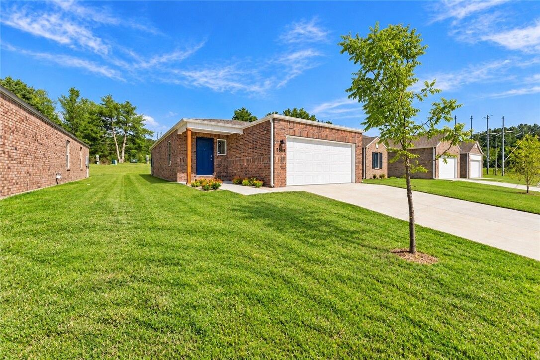 Property Photo: 5560 Keystone Avenue AR 72764