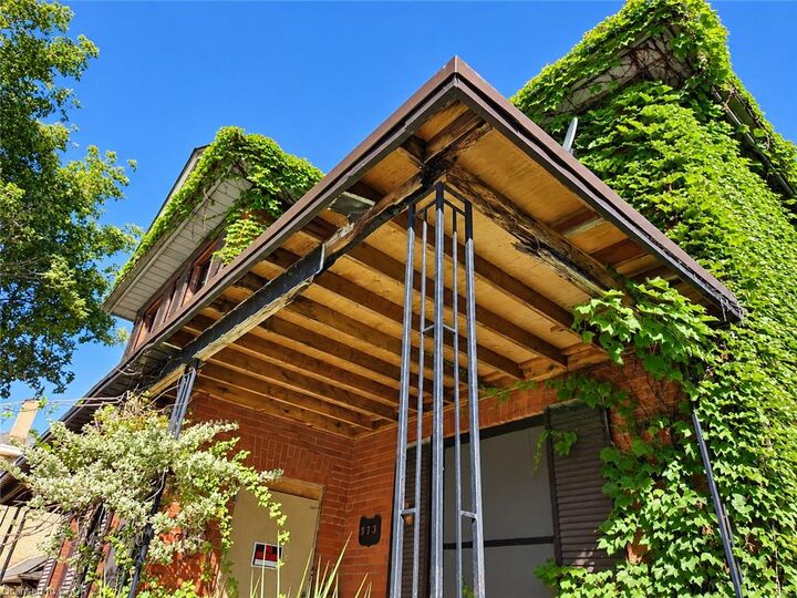 Property Photo: 371 Hunter Street ON N4S 4G3