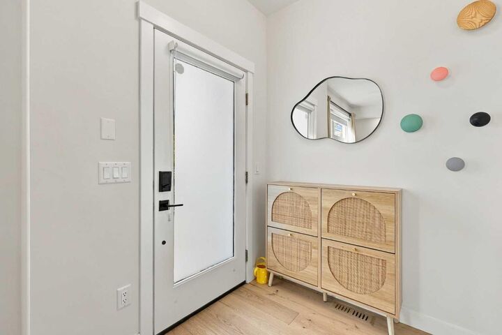 Property Photo:  3209 16 Street SW  AB T2T 1S6 