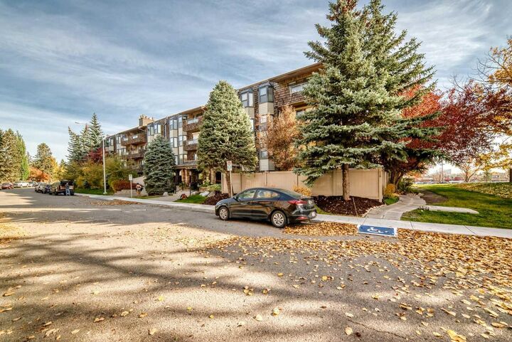 Property Photo: 3730 50 Street NW 210 AB T2A 2V9