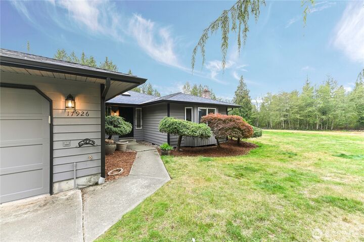 Property Photo:  17926  43rd Avenue NW  WA 98292 