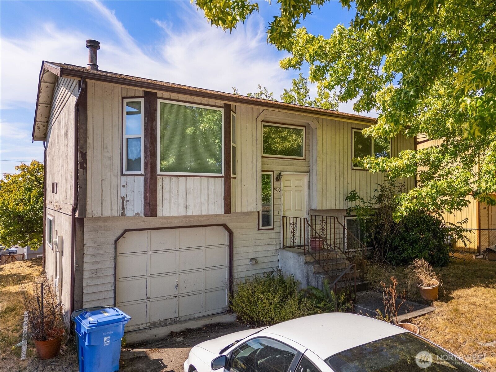 Property Photo:  5910 S Verde Street  WA 98409 