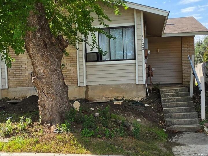 Property Photo: 6522 Spring Hurst St TX 78249