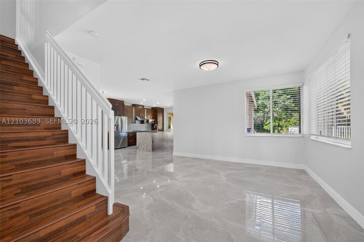 Property Photo:  1444 Sabal Trl  FL 33327 