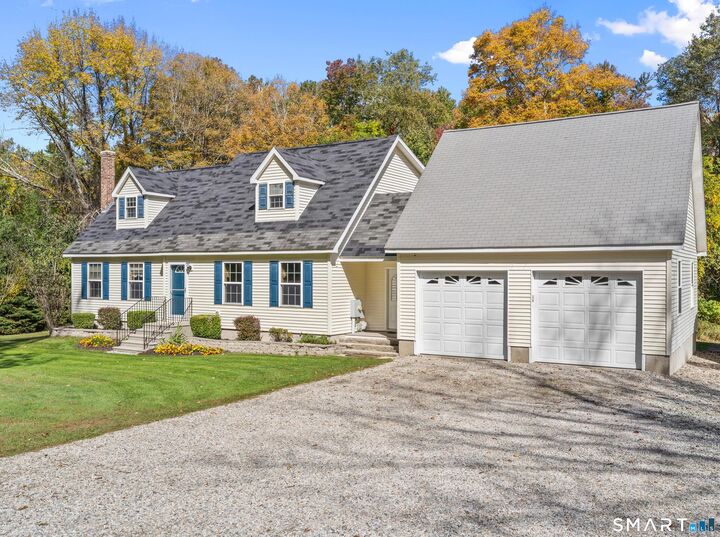 Property Photo:  872 Mansfield City Road  CT 06268 