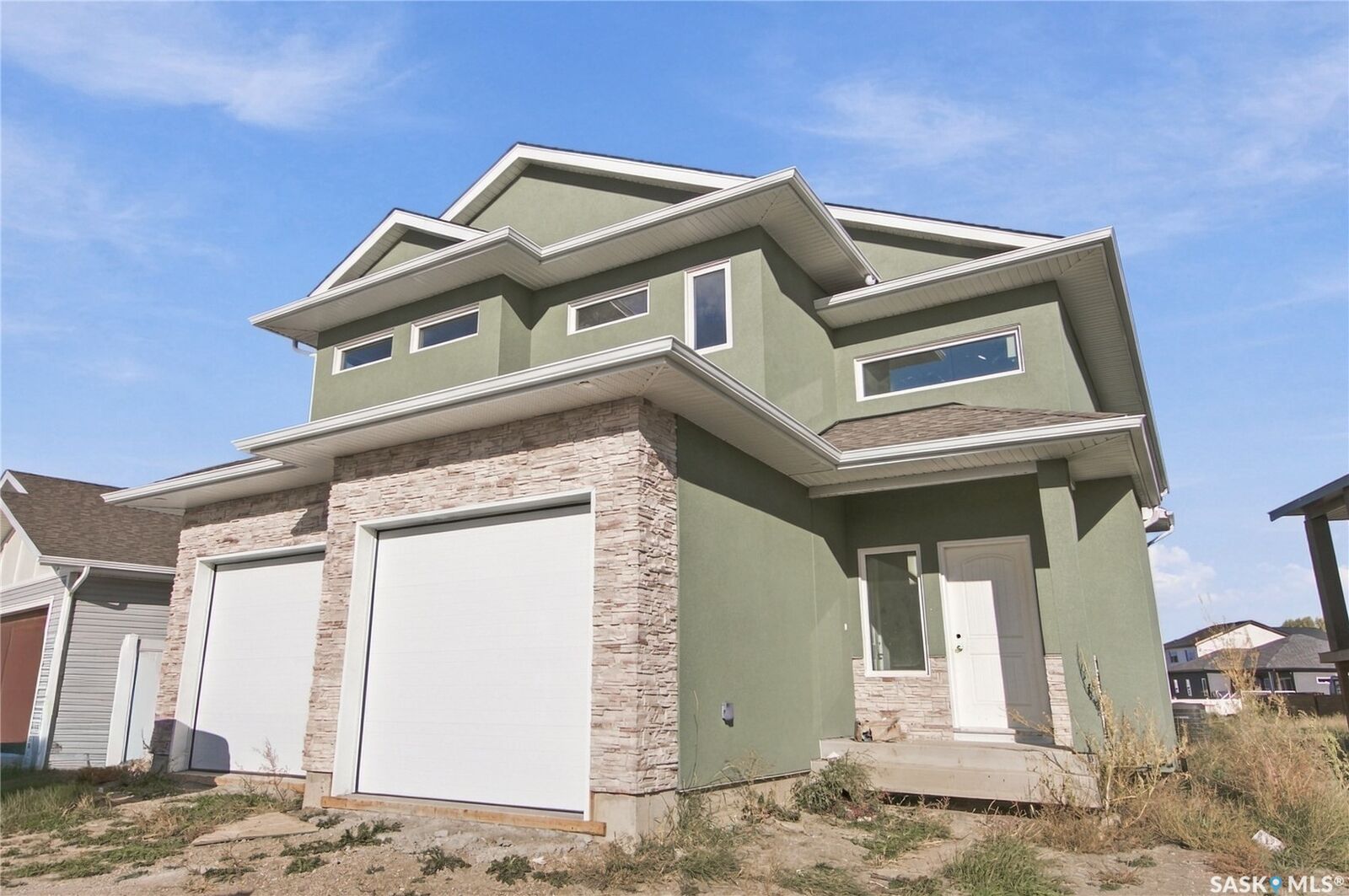 Property Photo:  526 Kinloch Court  SK S7M 5X1 