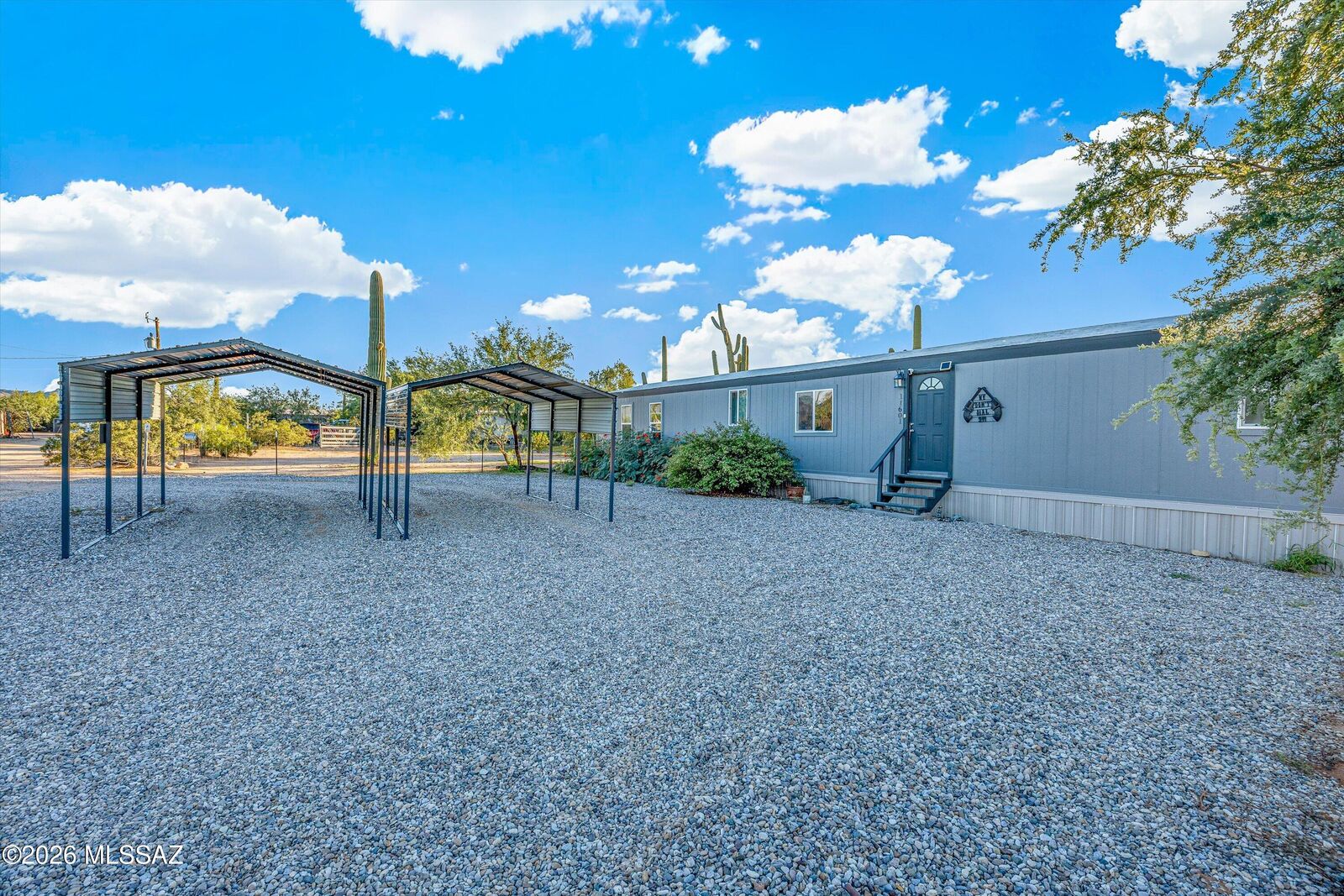 Property Photo:  11601 W Ina Road  AZ 85743 