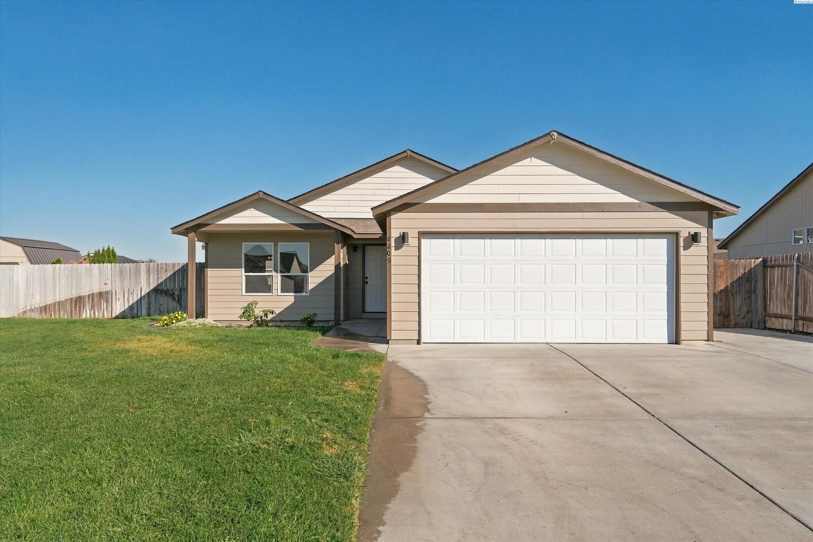Property Photo:  6209 Panther Lane  WA 99301 