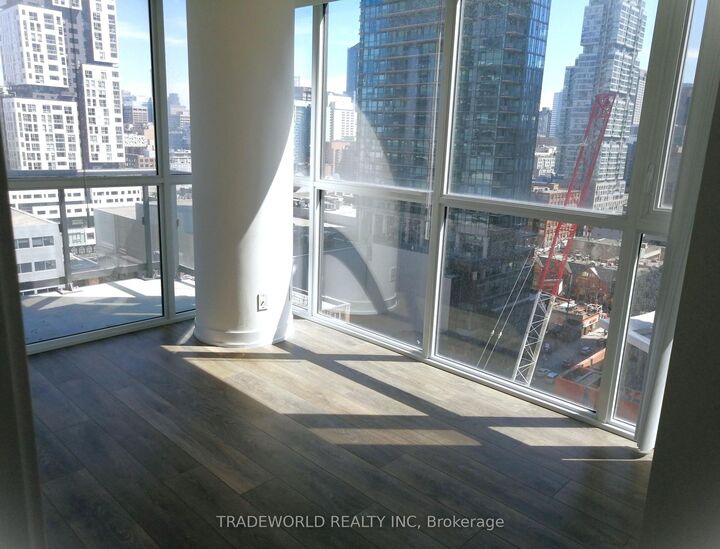 Property Photo:  87 Peter Street 1710  ON M5V 0P1 