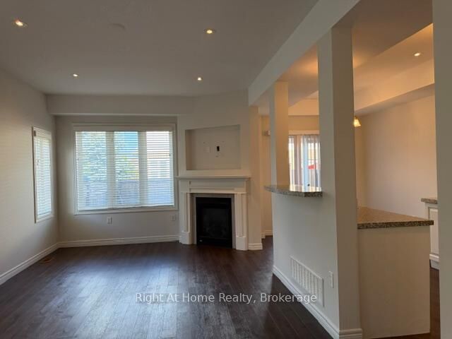 Property Photo:  11 White Star Lane  ON L3M 0H4 