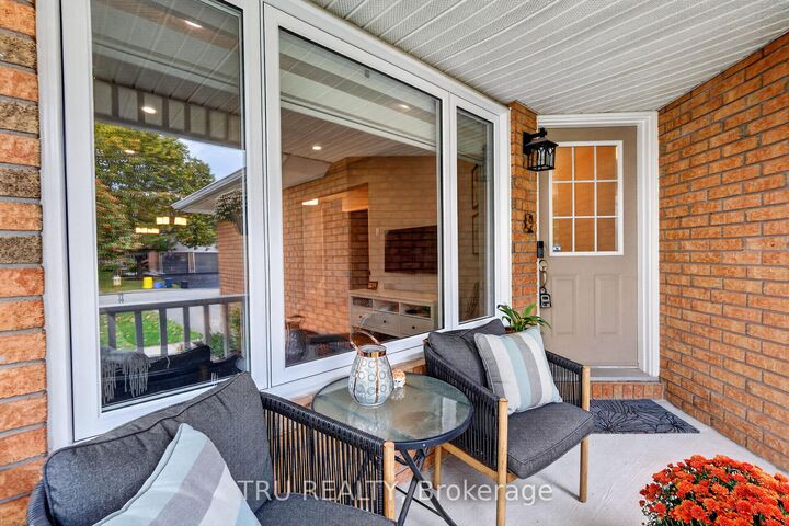 Property Photo:  986 Sheenboro Crescent  ON K4A 3M7 