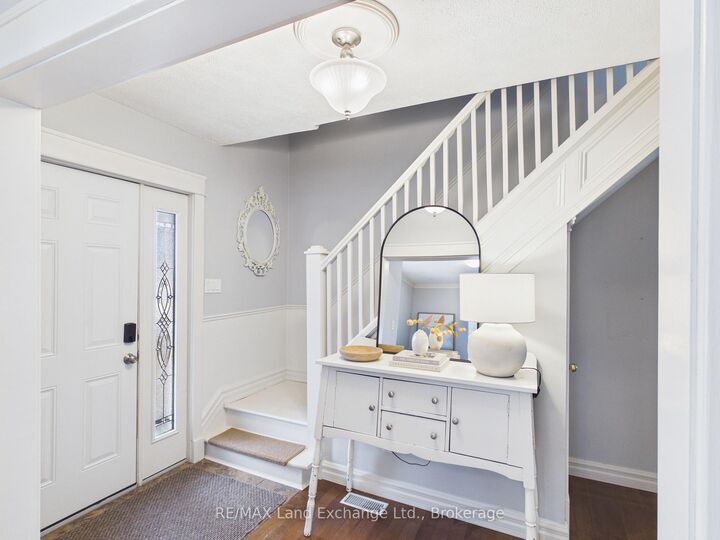 Property Photo: 842 Olde Victoria Street ON N2Z 2B3