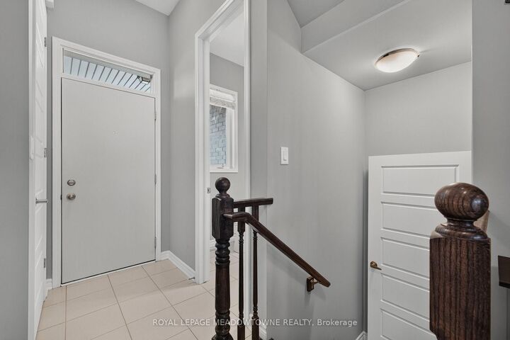 Property Photo:  1285 Dias Landing  ON L9E 1W2 